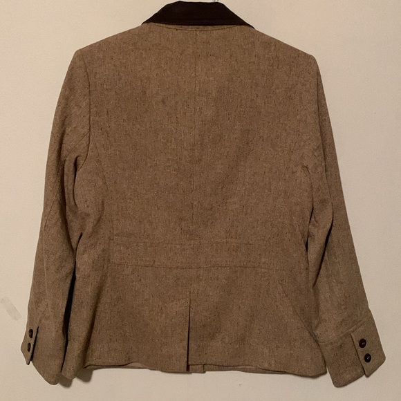 L.L.Bean Wool/Polyester Blend Button Down Jacket NWOT - Picture 2 of 8